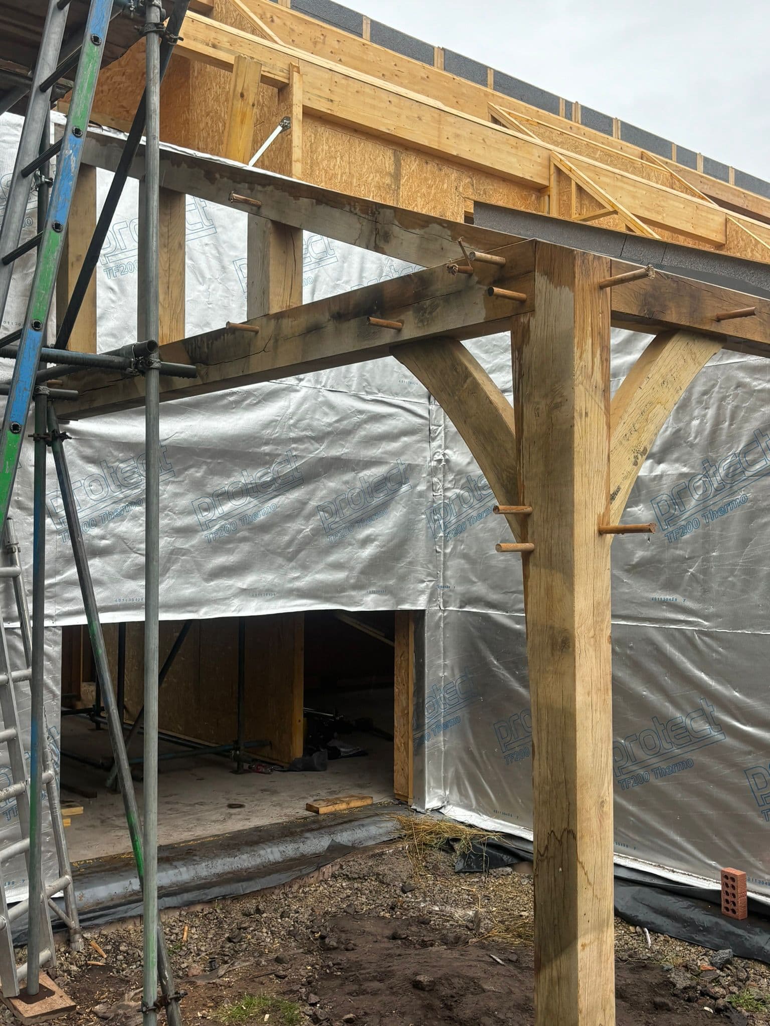 Timber post and beam joinery